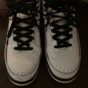 Air Jordan 2 Retro White/Black-Varsity Red